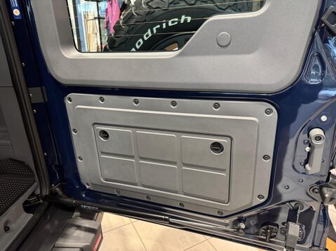 Ineos Grenadier 3.0D Utility Wagon Auto 4WD Euro 6 (s/s) 6dr 8