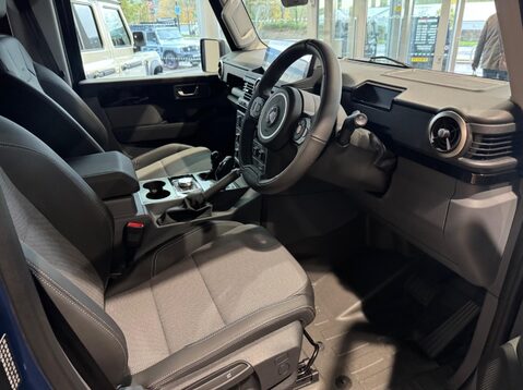 Ineos Grenadier 3.0D Utility Wagon Auto 4WD Euro 6 (s/s) 6dr 12