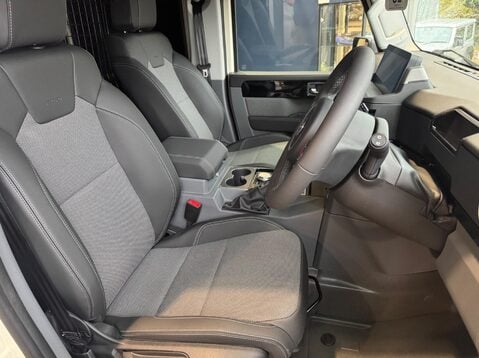 Ineos Grenadier 3.0D Commercial Auto 4WD Euro 6 (s/s) 4dr 11