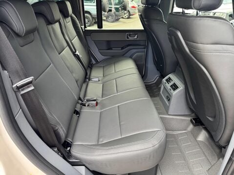 Ineos Grenadier 3.0P 1924 Station Wagon Auto 4WD Euro 6 (s/s) 6dr 45