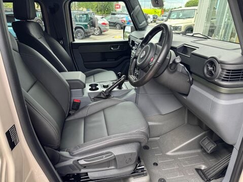 Ineos Grenadier 3.0P 1924 Station Wagon Auto 4WD Euro 6 (s/s) 6dr 13