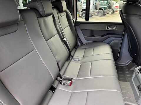 Ineos Grenadier 3.0P 1924 Station Wagon Auto 4WD Euro 6 (s/s) 6dr 46