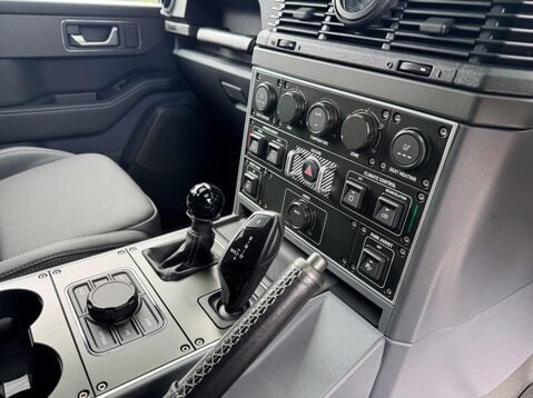 Ineos Grenadier 3.0P 1924 Station Wagon Auto 4WD Euro 6 (s/s) 6dr 24