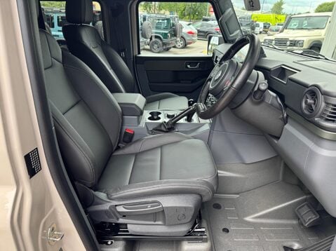 Ineos Grenadier 3.0P 1924 Station Wagon Auto 4WD Euro 6 (s/s) 6dr 14