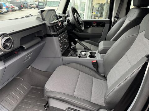 Ineos Grenadier 3.0P Utility Wagon Auto 4WD Euro 6 (s/s) 6dr 36