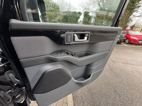 Ineos Grenadier 3.0P Utility Wagon Auto 4WD Euro 6 (s/s) 6dr 45