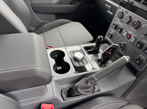 Ineos Grenadier 3.0P Utility Wagon Auto 4WD Euro 6 (s/s) 6dr 26