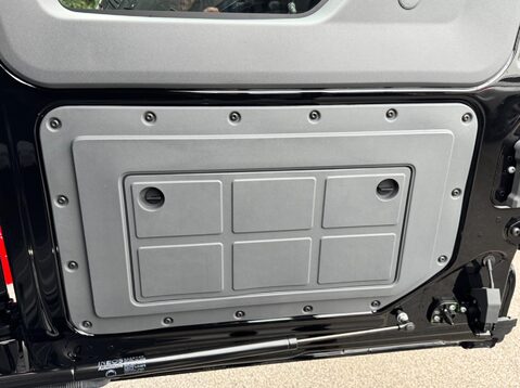 Ineos Grenadier 3.0P Utility Wagon Auto 4WD Euro 6 (s/s) 6dr 13