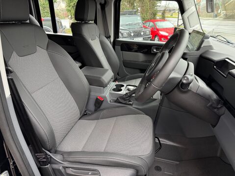 Ineos Grenadier 3.0P Utility Wagon Auto 4WD Euro 6 (s/s) 6dr 20