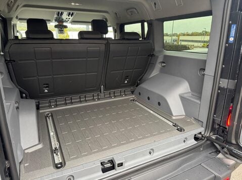 Ineos Grenadier TRIALMASTER EDITION 9