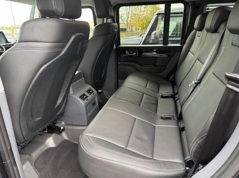 Ineos Grenadier TRIALMASTER EDITION 44