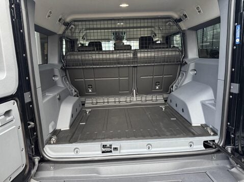 Ineos Grenadier STATION WAGON 40