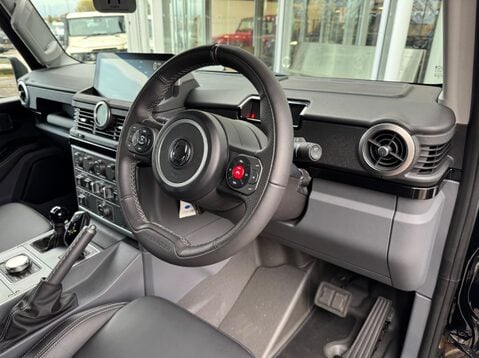 Ineos Grenadier STATION WAGON 38