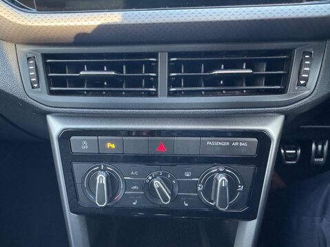 Volkswagen T-Cross ACTIVE TSI 56