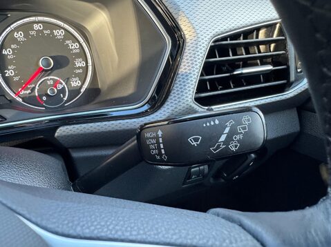 Volkswagen T-Cross ACTIVE TSI 39