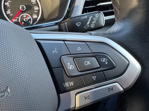 Volkswagen T-Cross ACTIVE TSI 40