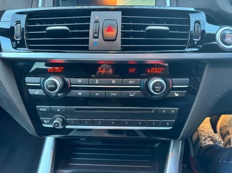 BMW X3 XDRIVE20D XLINE 32