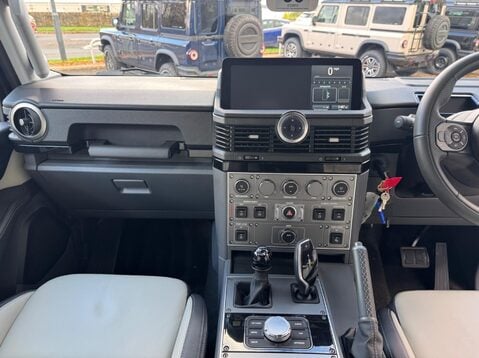 Ineos Grenadier FIELDMASTER EDITION 17