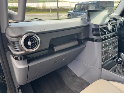 Ineos Grenadier FIELDMASTER EDITION 19