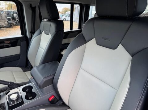 Ineos Grenadier FIELDMASTER EDITION 20