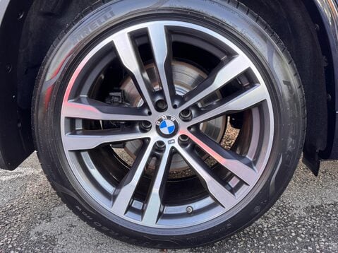 BMW X5 M50D 79