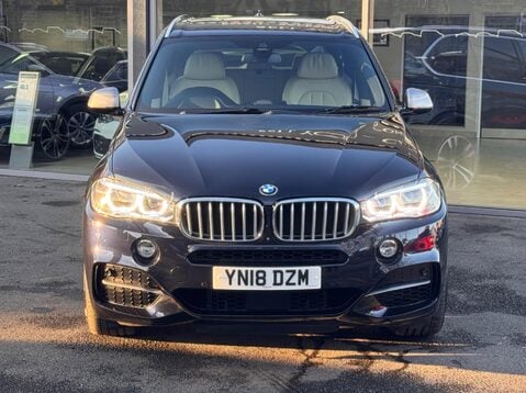 BMW X5 M50D 18