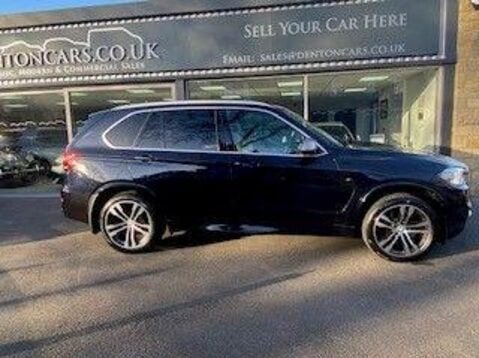 BMW X5 M50D 2