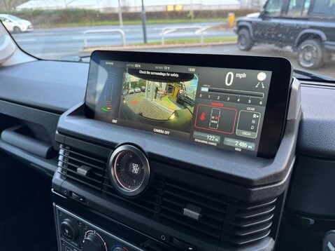 Ineos Grenadier FIELDMASTER EDITION 21