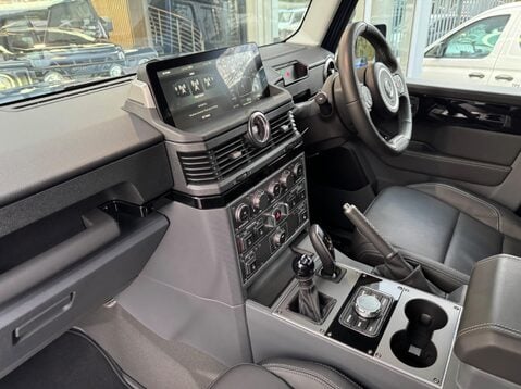 Ineos Grenadier FIELDMASTER EDITION 39