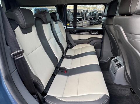 Ineos Grenadier FIELDMASTER EDITION 31