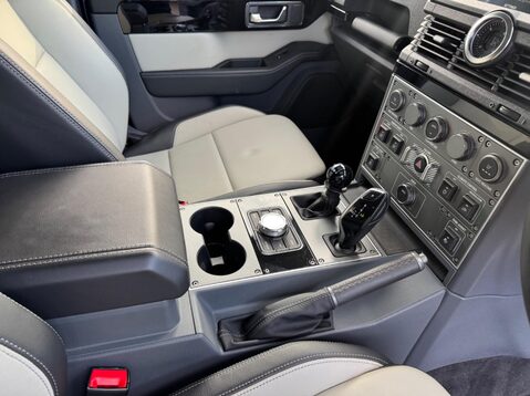 Ineos Grenadier FIELDMASTER EDITION 14