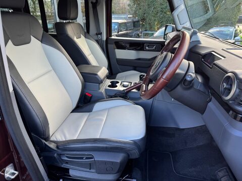 Ineos Grenadier FIELDMASTER EDITION 10