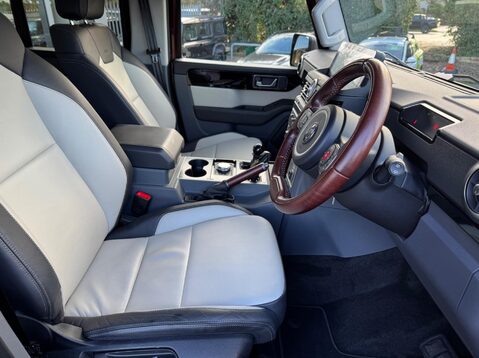 Ineos Grenadier FIELDMASTER EDITION 9