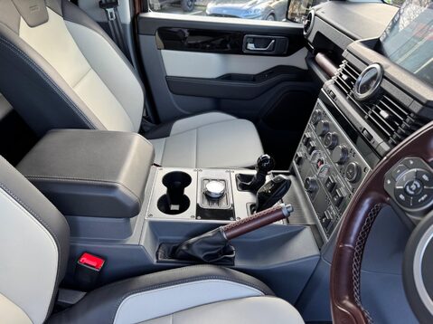 Ineos Grenadier FIELDMASTER EDITION 17