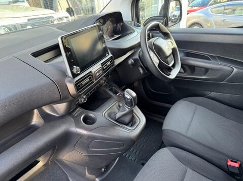 Peugeot Partner BLUEHDI PROFESSIONAL L1 14