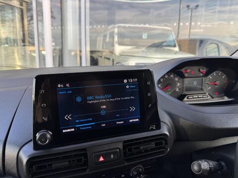 Peugeot Partner BLUEHDI PROFESSIONAL L1 25