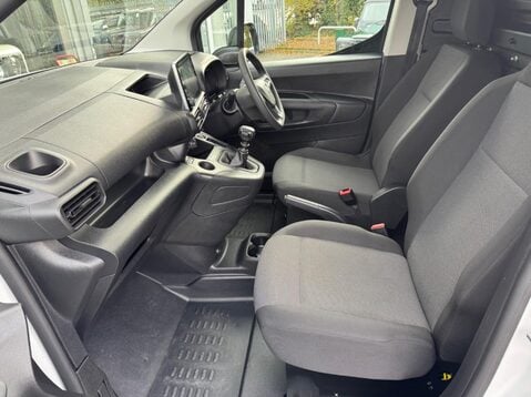 Vauxhall Combo L1H1 2300 PRIME S/S 19