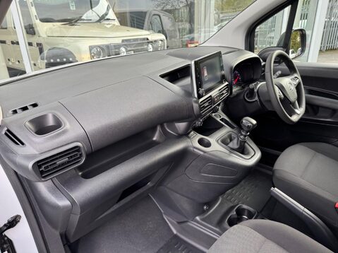 Vauxhall Combo L1H1 2300 PRIME S/S 18