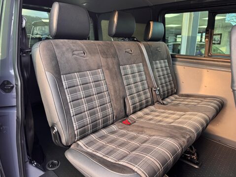 Volkswagen Transporter T32 TDI KOMBI HIGHLINE 4MOTION 63