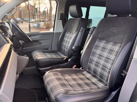 Volkswagen Transporter T32 TDI KOMBI HIGHLINE 4MOTION 47