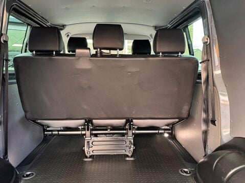 Volkswagen Transporter T32 TDI KOMBI HIGHLINE 4MOTION 74