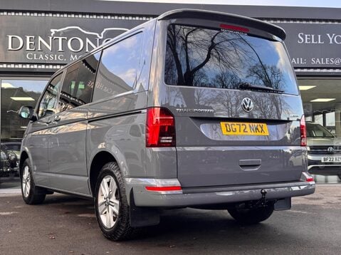 Volkswagen Transporter T32 TDI KOMBI HIGHLINE 4MOTION 23