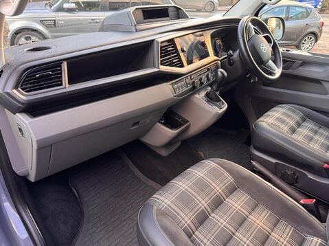 Volkswagen Transporter T32 TDI KOMBI HIGHLINE 4MOTION 44