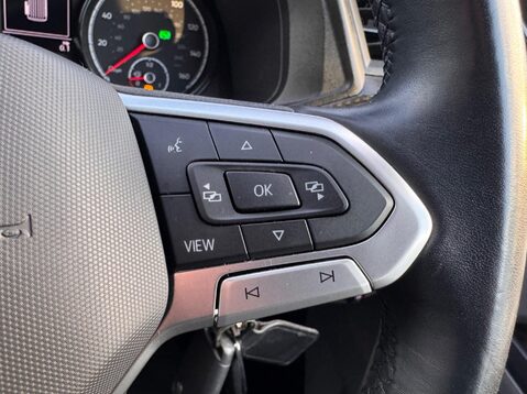 Volkswagen Transporter T32 TDI KOMBI HIGHLINE 4MOTION 36