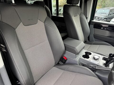 Ineos Grenadier STATION WAGON 12