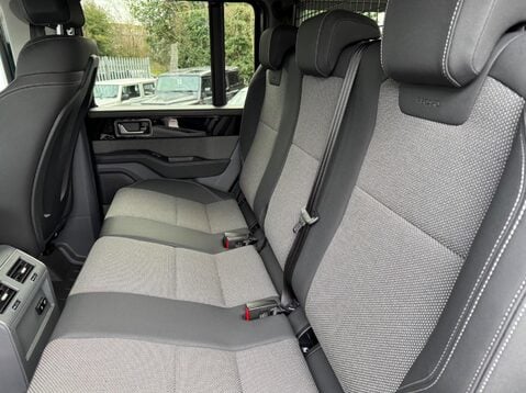 Ineos Grenadier STATION WAGON 32