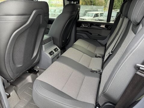 Ineos Grenadier STATION WAGON 35