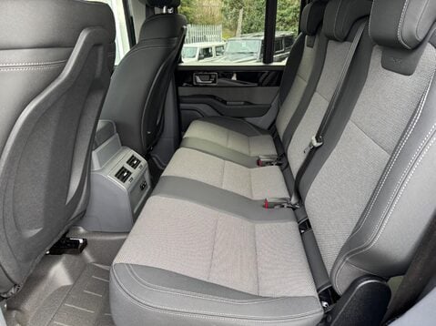 Ineos Grenadier STATION WAGON 34