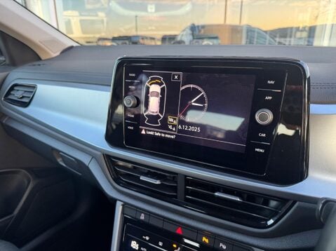 Volkswagen T-Roc LIFE TSI DSG 23