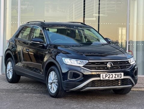 Volkswagen T-Roc LIFE TSI DSG